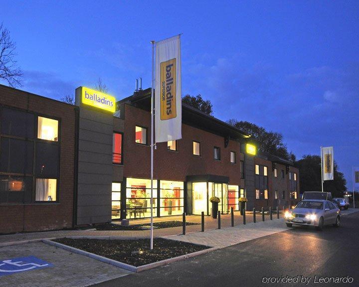 Dc Hotel Charleroi Airport 外观 照片